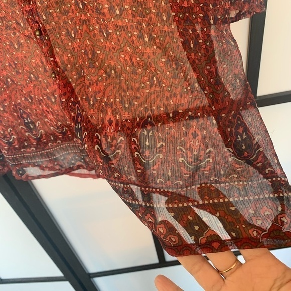 Converse All Star sheer button down shirt. Medium - Picture 13 of 15